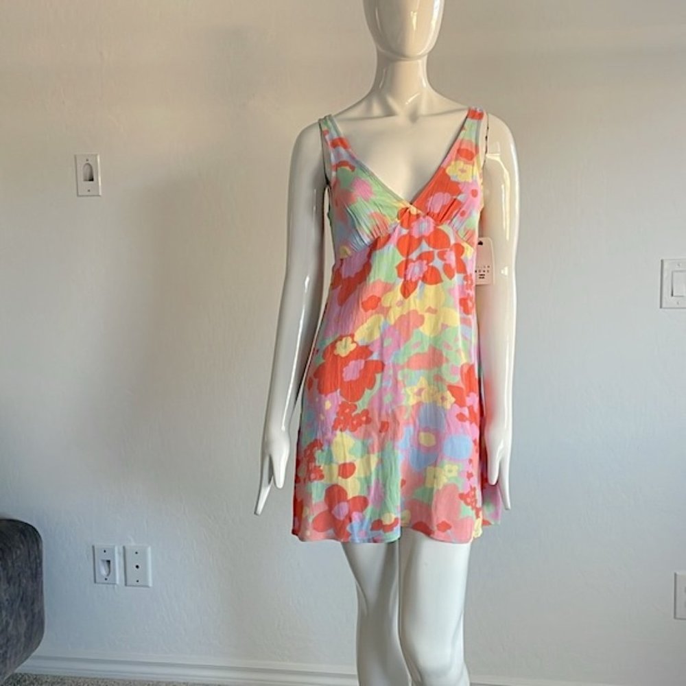 ***NEW FEEL THE LOVE DRESS